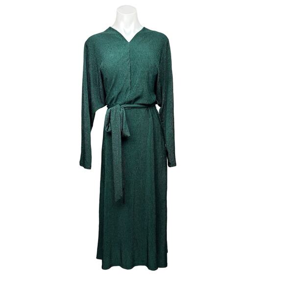 All in Favor Emerald Green V Neck Long Sleeve Crinkle Tie Waist Midi Dress Sz S - Picture 1 of 5